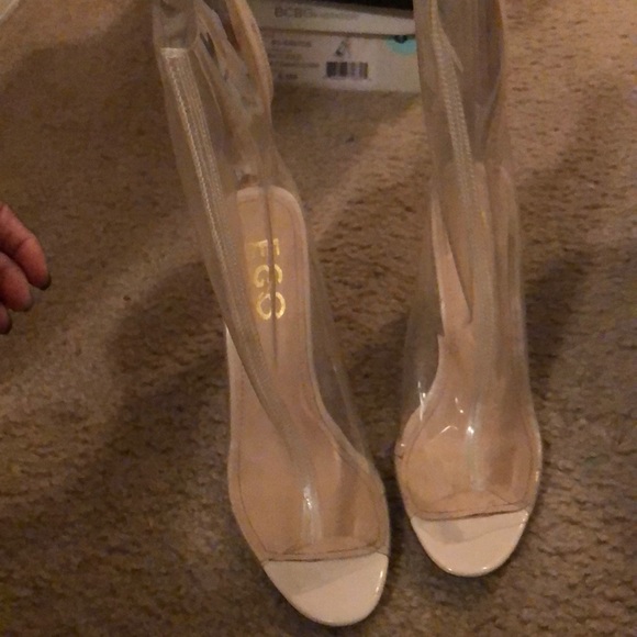 Clear booties - Picture 2 of 4